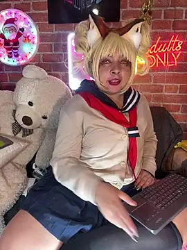 Lucycosplay777 webcam