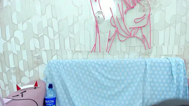 aniemorningstar webcam