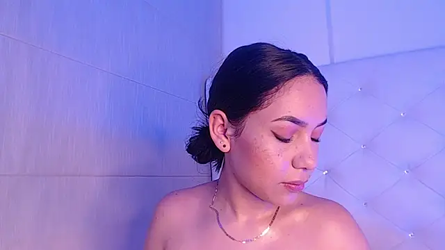 Noah_and_kim69 webcam