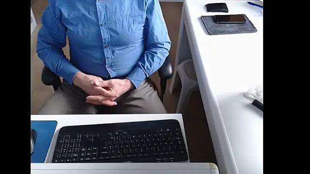 dutchpornking (M grandpa) - A new car. Can we manage it?