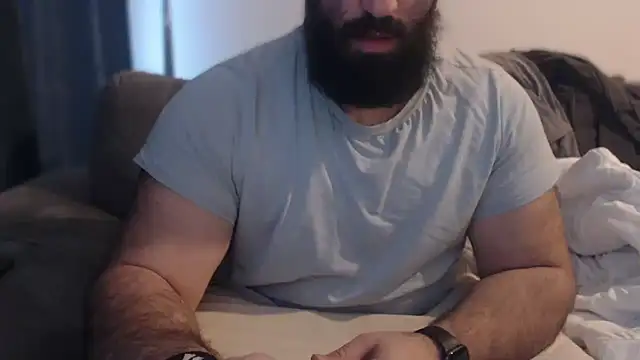 hugemachohandsome webcam