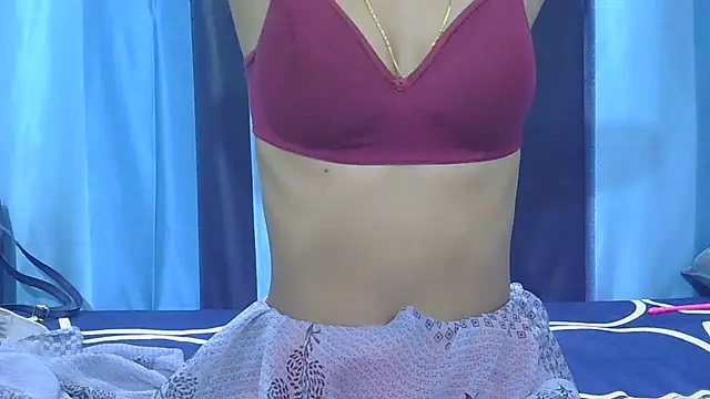 Aarti_misty71 webcam