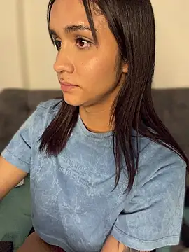 Isabella-Teen webcam