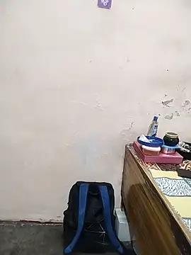 Webcam Model (meenu_bhabhi547)  is live.Free join now!