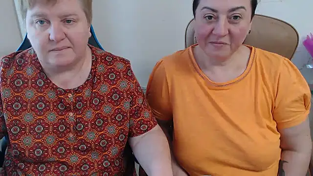 Bertie_Adeline webcam