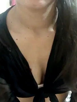 Webcam Model (aarti_kushwah) is live