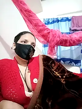 Webcam Model (Ripa-)  is live.Free join now!