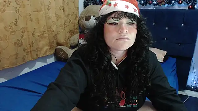 ANGELIQUE_KLANE webcam