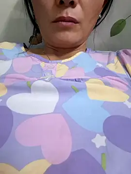 Baby-sexytits18 webcam