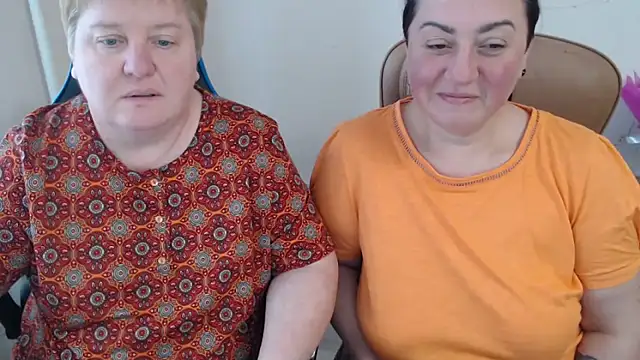 Bertie_Adeline webcam