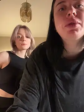 AlishaOfThorns webcam