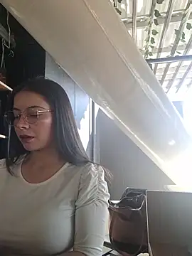 EmmaValencia_ webcam