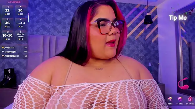 AlyzzandreRouge webcam