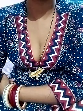 Shivangi-Sinha webcam