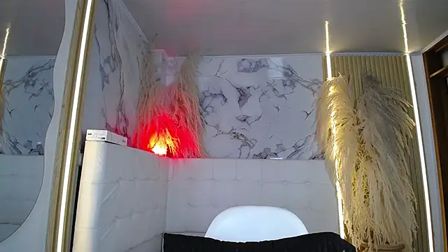 Bruja__Scarlata webcam