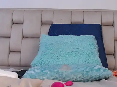 Ambar-Collins69 webcam