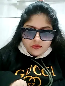 nusrat-n (F young) - Full nude