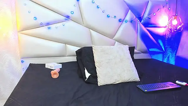 laurettedela_rouse webcam