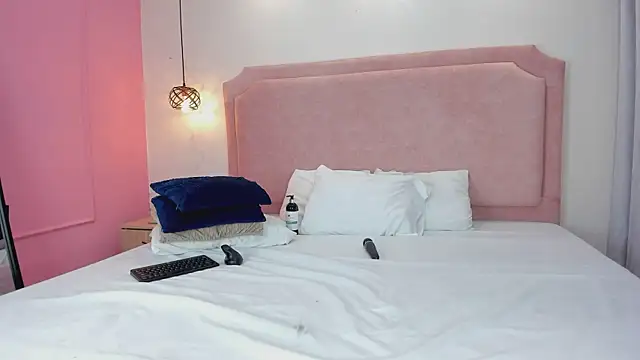 LunnaSinclair webcam