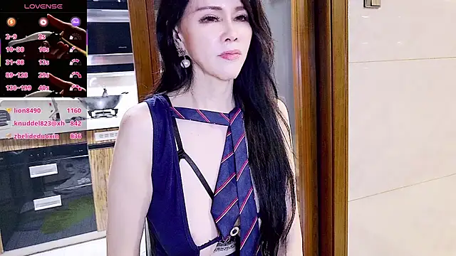 美女nuannuan_baobei在线直播