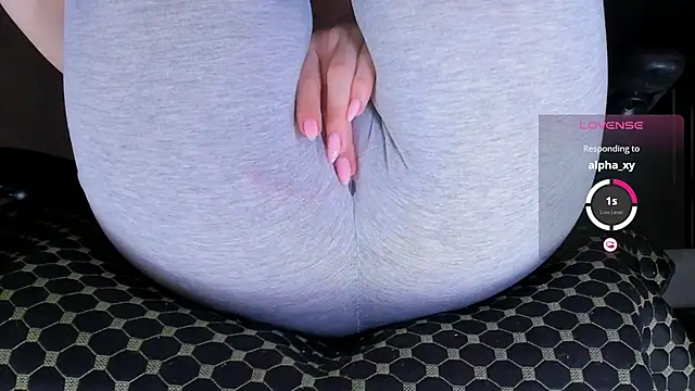 Cameltoe_squirt_inPants webcam