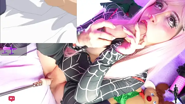 kira-- (F young) - blowjob of Vanom Woman's with dildo 😏