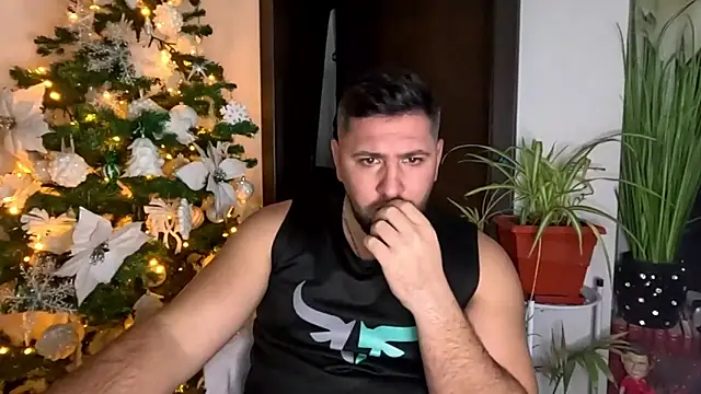 Gold_Alpha_Boy webcam