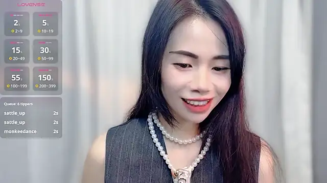 Lynnalltop-165-KeKe webcam