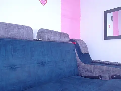 mia_rous_queen webcam