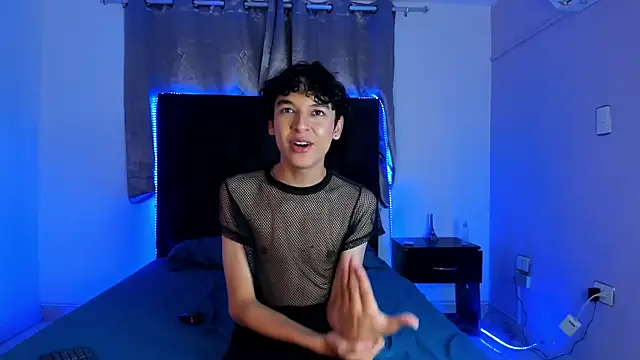 SthepanodiMonaco webcam