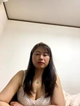 69_yuna_69 webcam