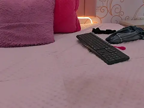 SofiaaBigBoobs webcam