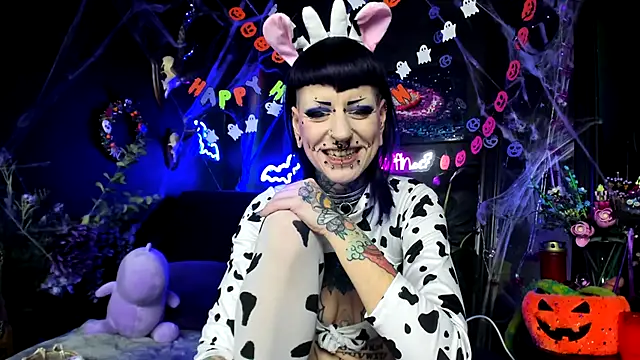 Purple_Coffin666 webcam