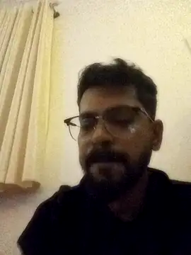 Stoner-boii-Cloudy-arhan webcam