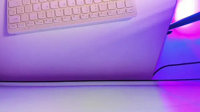 Roxanedewalle webcam