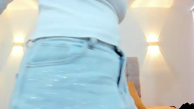 Annie_roselle webcam