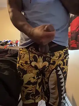 daddydarkskindikk webcam