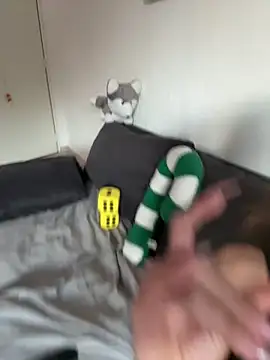 Amani_thewolf webcam