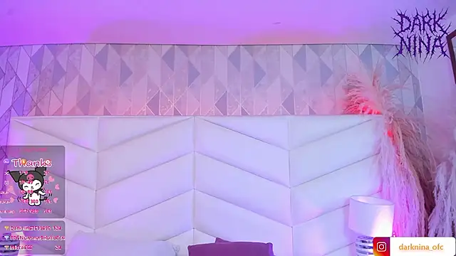 Dark_nina_ webcam