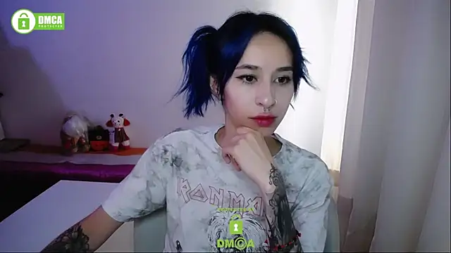 dakota_senju webcam