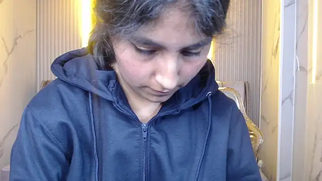 gumball_b - Gumball_b's free webcam