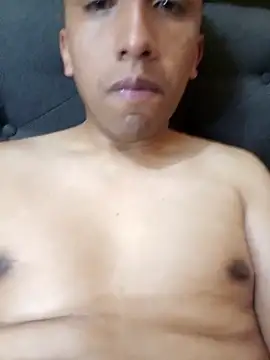 Aleth_boy_latino webcam