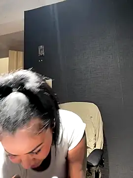 Ariana_Rodriguez webcam