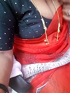 Tamil_Ammani webcam
