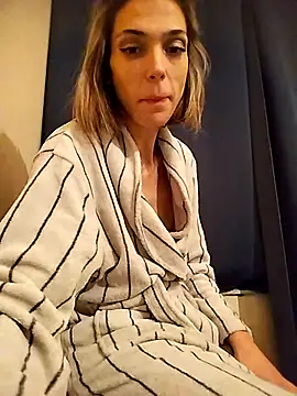 SheTheDeeevil webcam