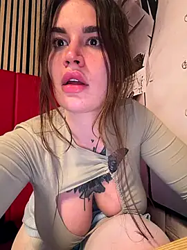 TattooGirlAlia webcam