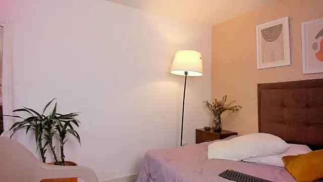 Antonella_Barone webcam