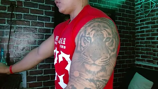 jordan_bigcock_ webcam