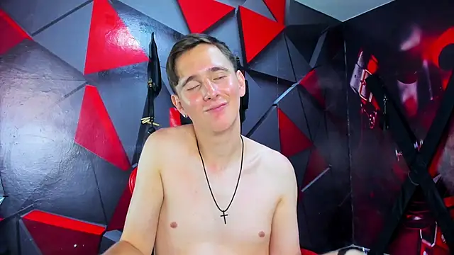 Aaron_LatinMen2 webcam