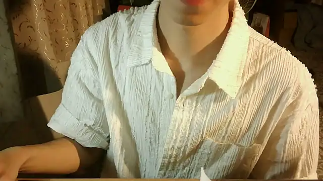 KYU890428's live cam